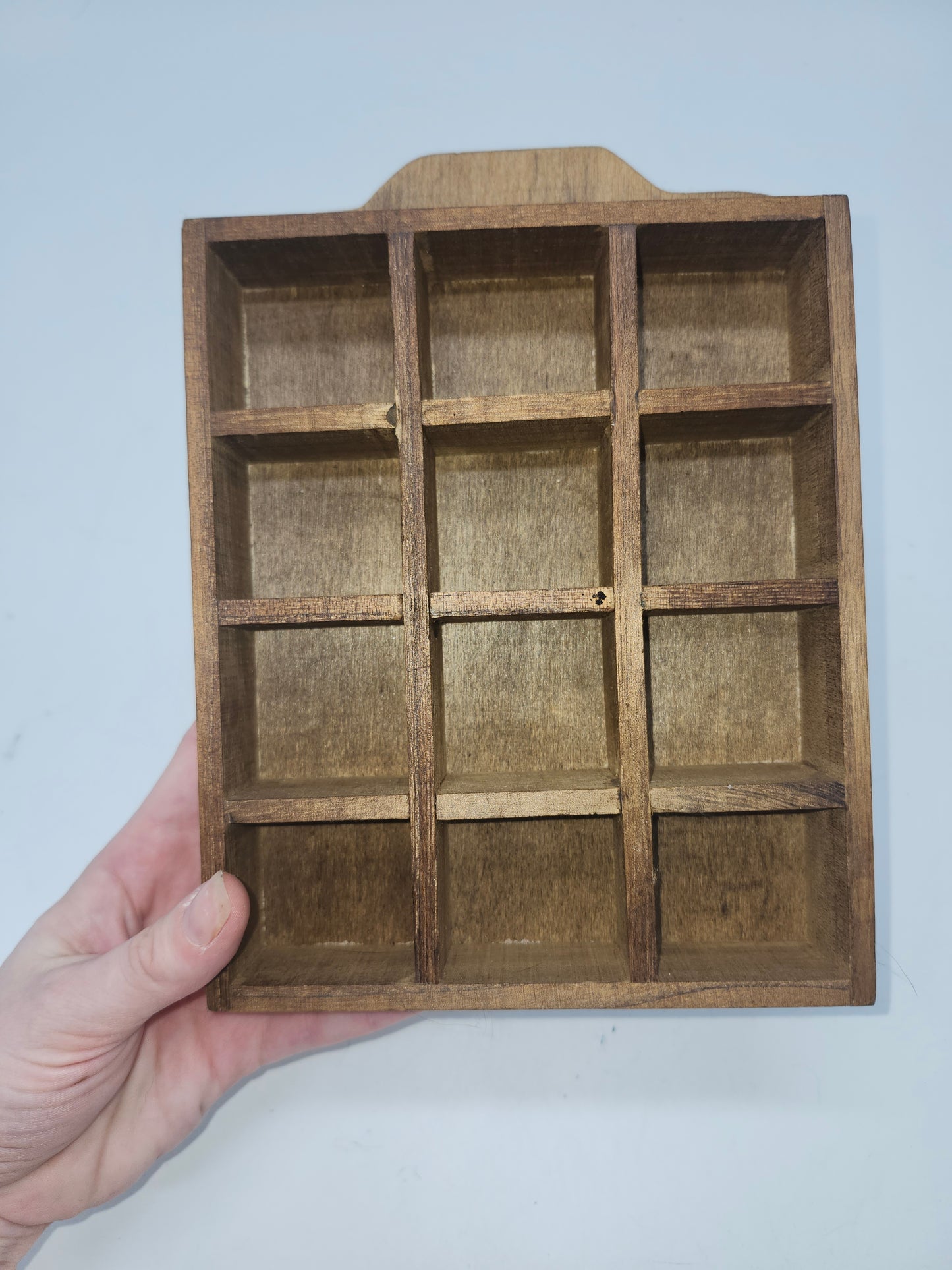 *Vintage* Wooden Trinket Shelf