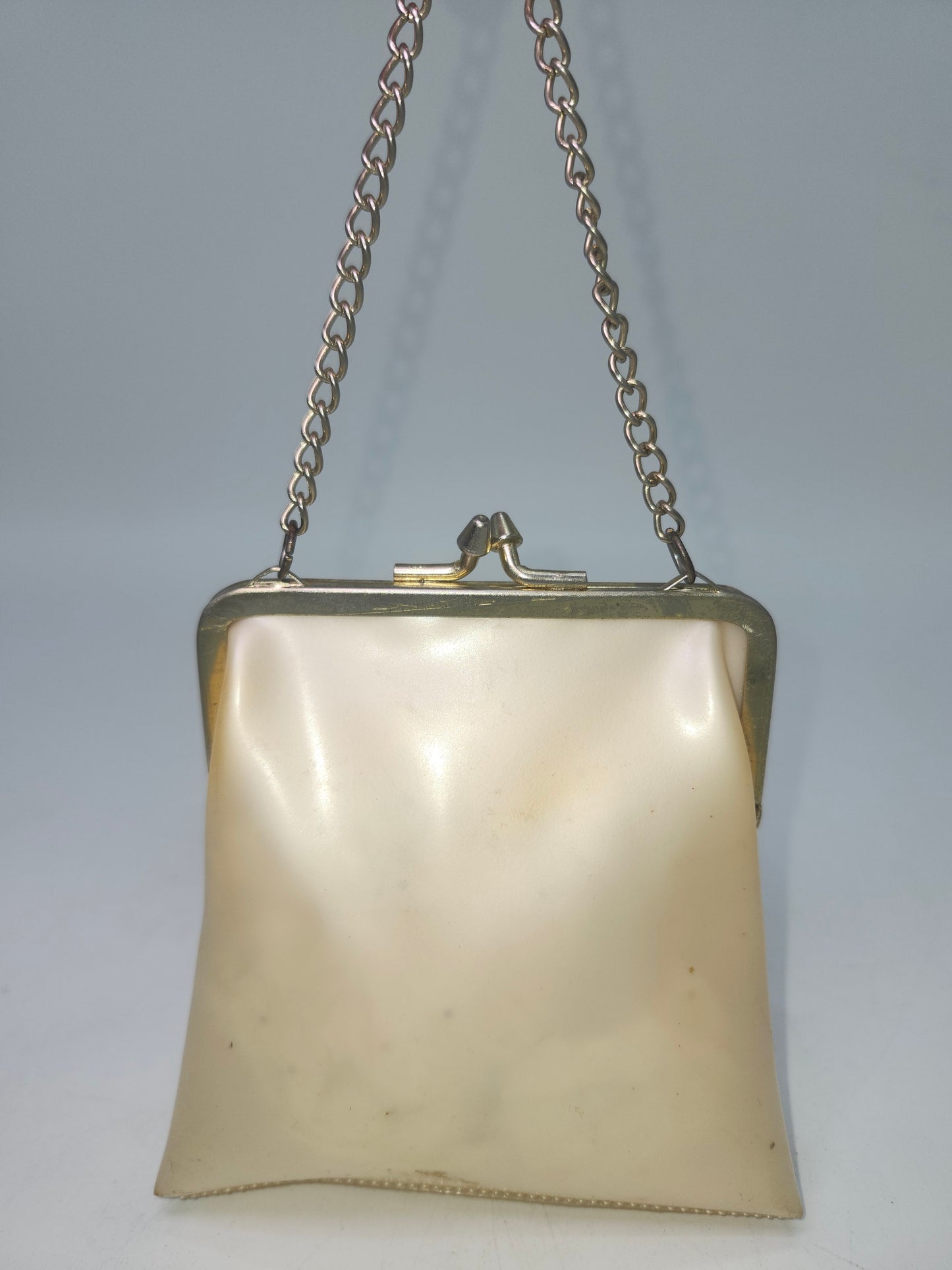 *Vintage* Floral Bouquet Under Vinyl Purse with Chain Strap