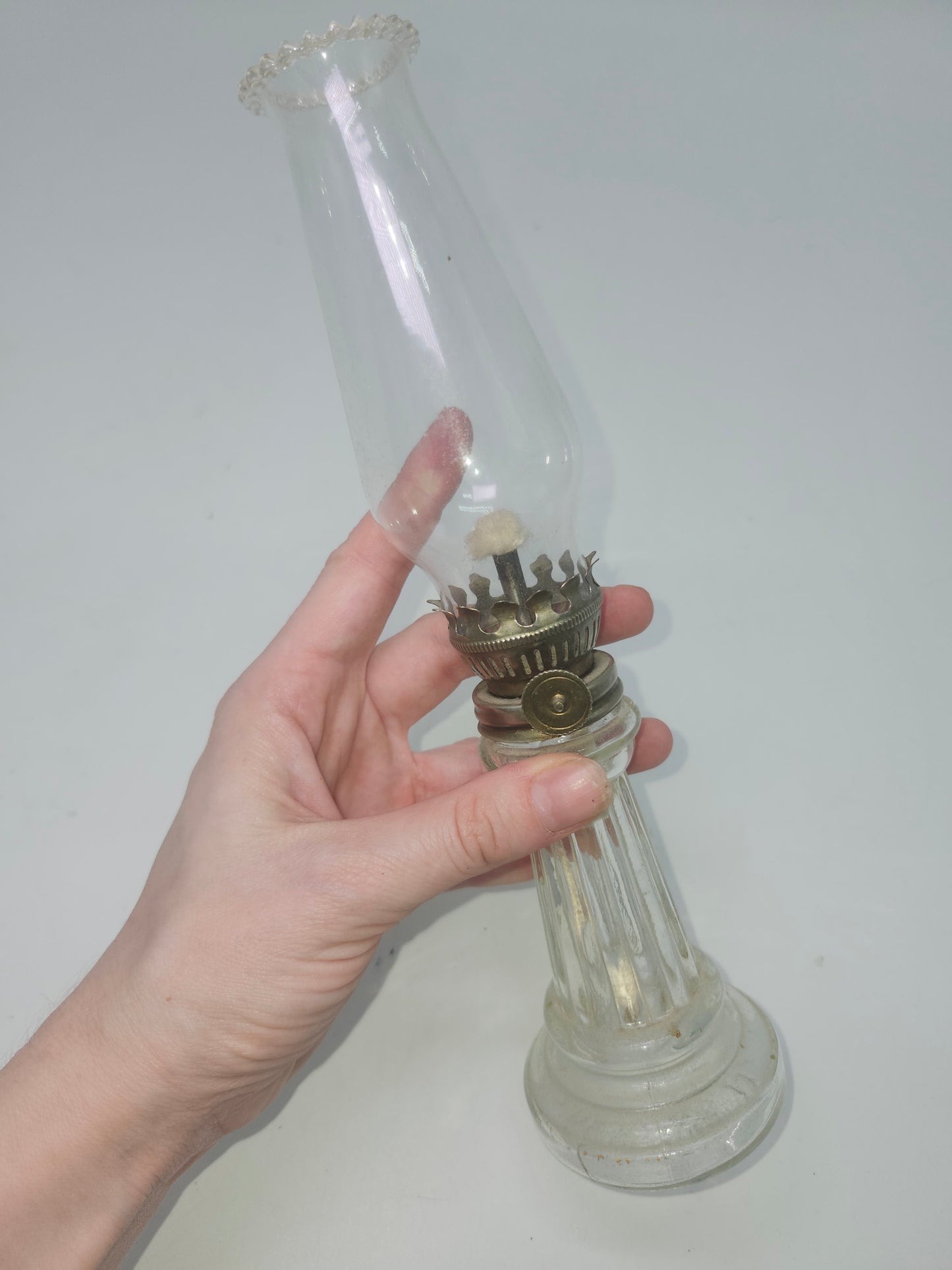 *Vintage* Oil-Burning Lamp