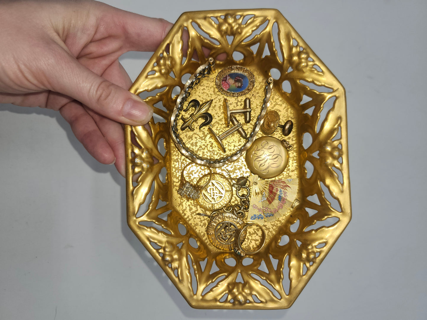 *Gilded* Ceramic Trinket / Jewelry Dish