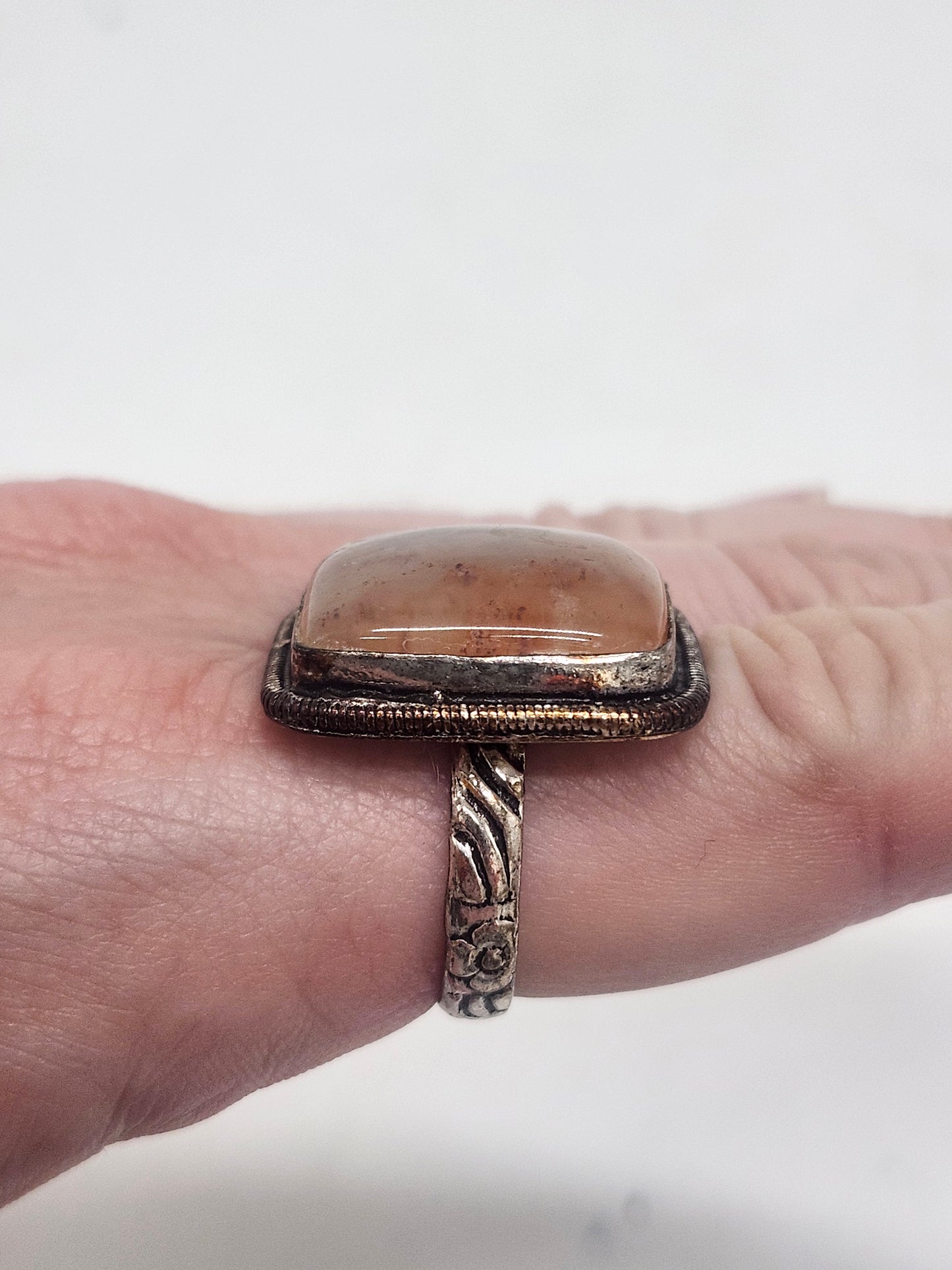 *925* Sterling & Gemstone Ring Size 8