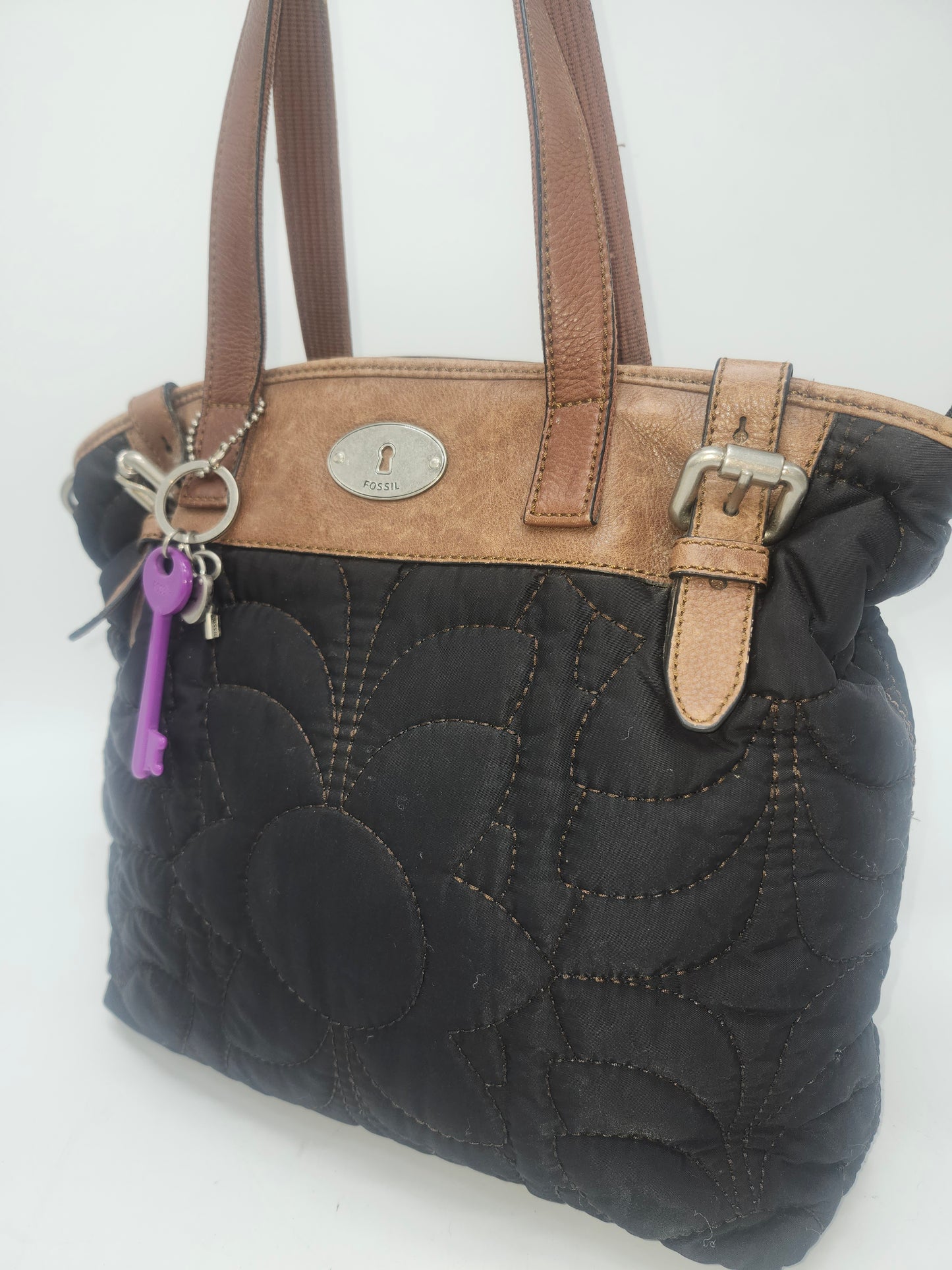*Fossil* "Key-Per" Quilted Floral Fabric Shoulder Bag w/ Leather Trim & Bag Charms