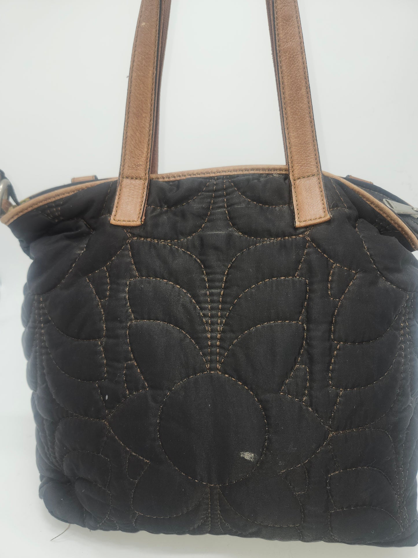 *Fossil* "Key-Per" Quilted Floral Fabric Shoulder Bag w/ Leather Trim & Bag Charms