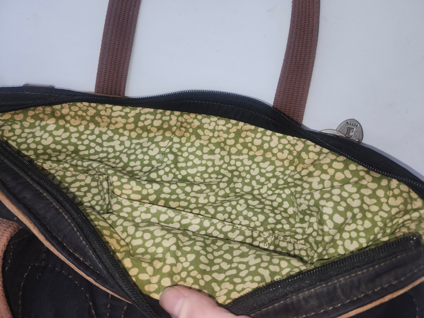 *Fossil* "Key-Per" Quilted Floral Fabric Shoulder Bag w/ Leather Trim & Bag Charms