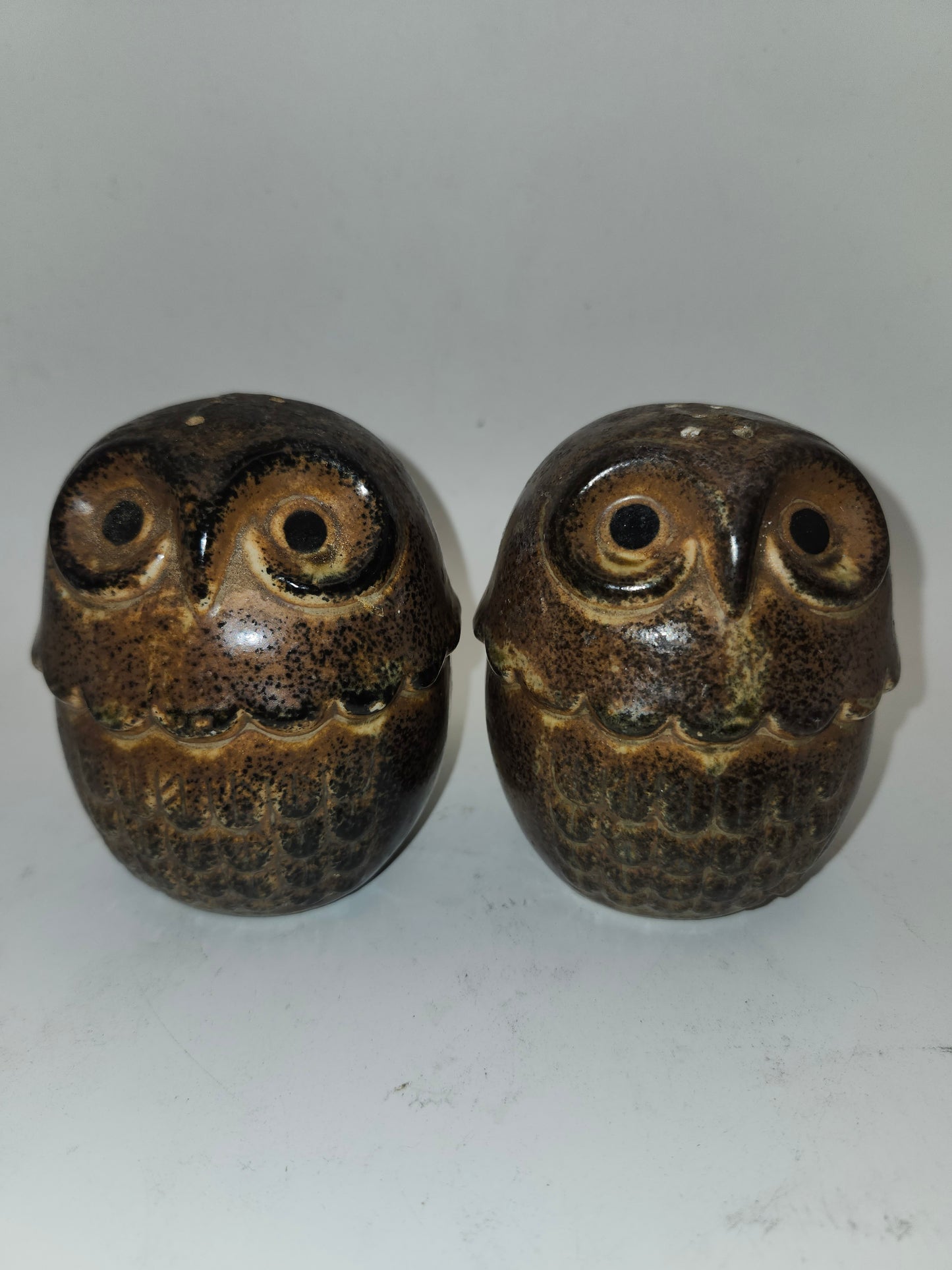 *MCM* Ceramic Owl Salt & Pepper Shaker Set