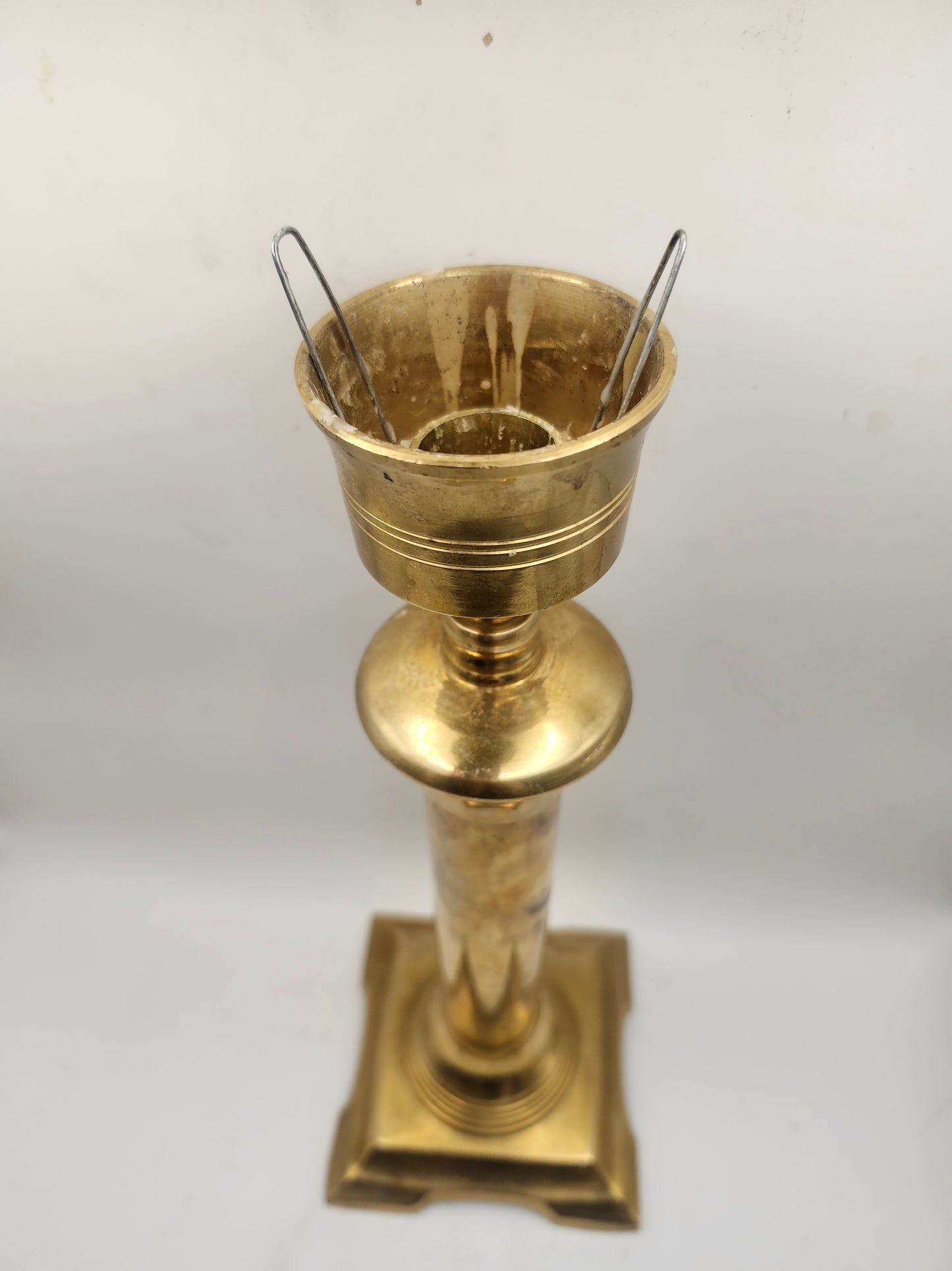 *Brass* Solid Column Style Candle Holder
