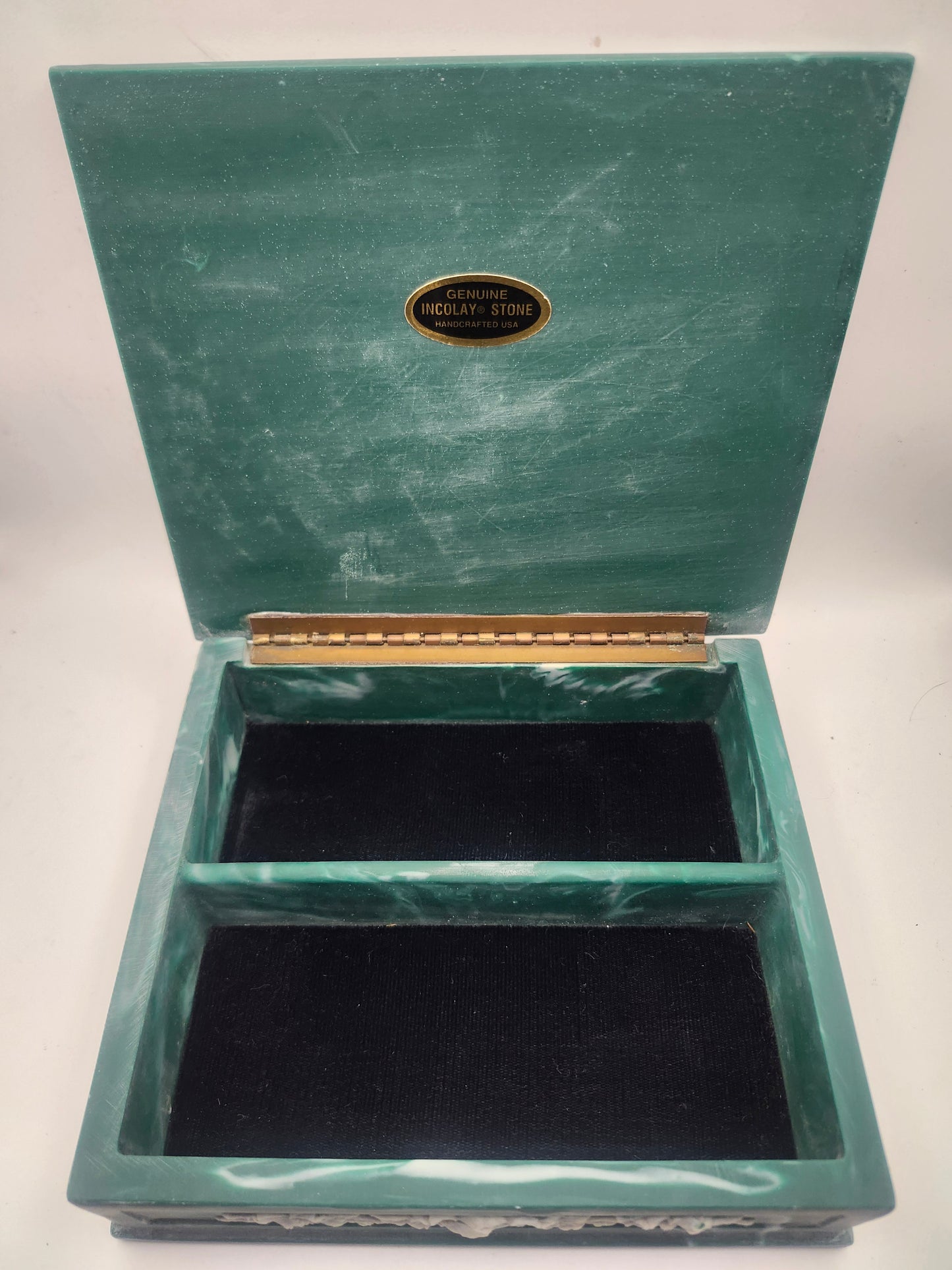 *Incolay* Stone Jewelry Box White Hummingbird Cameo on Green Finish