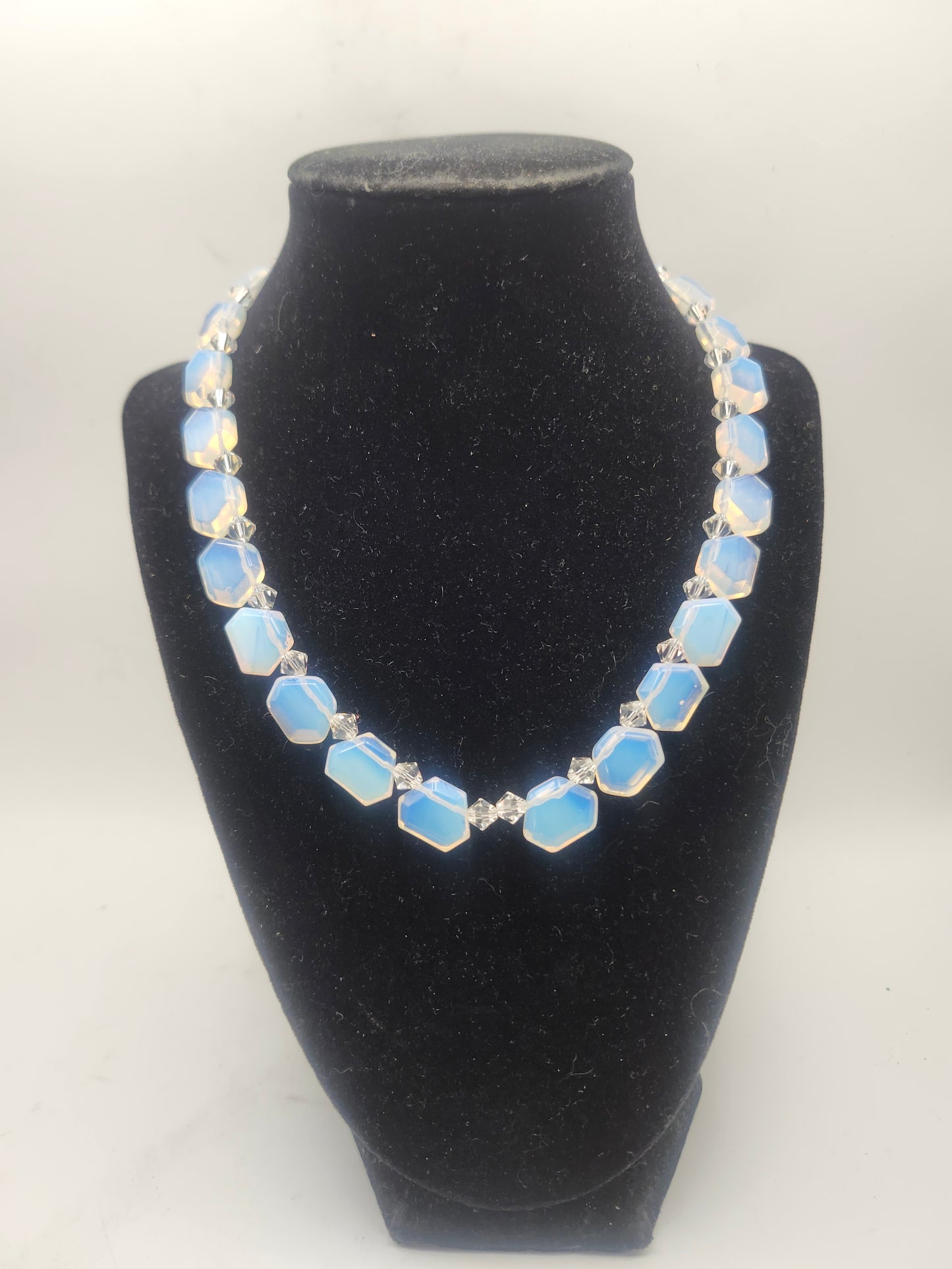 *925 Silver-Plated* Opalescent Glass Beaded Statement Necklace