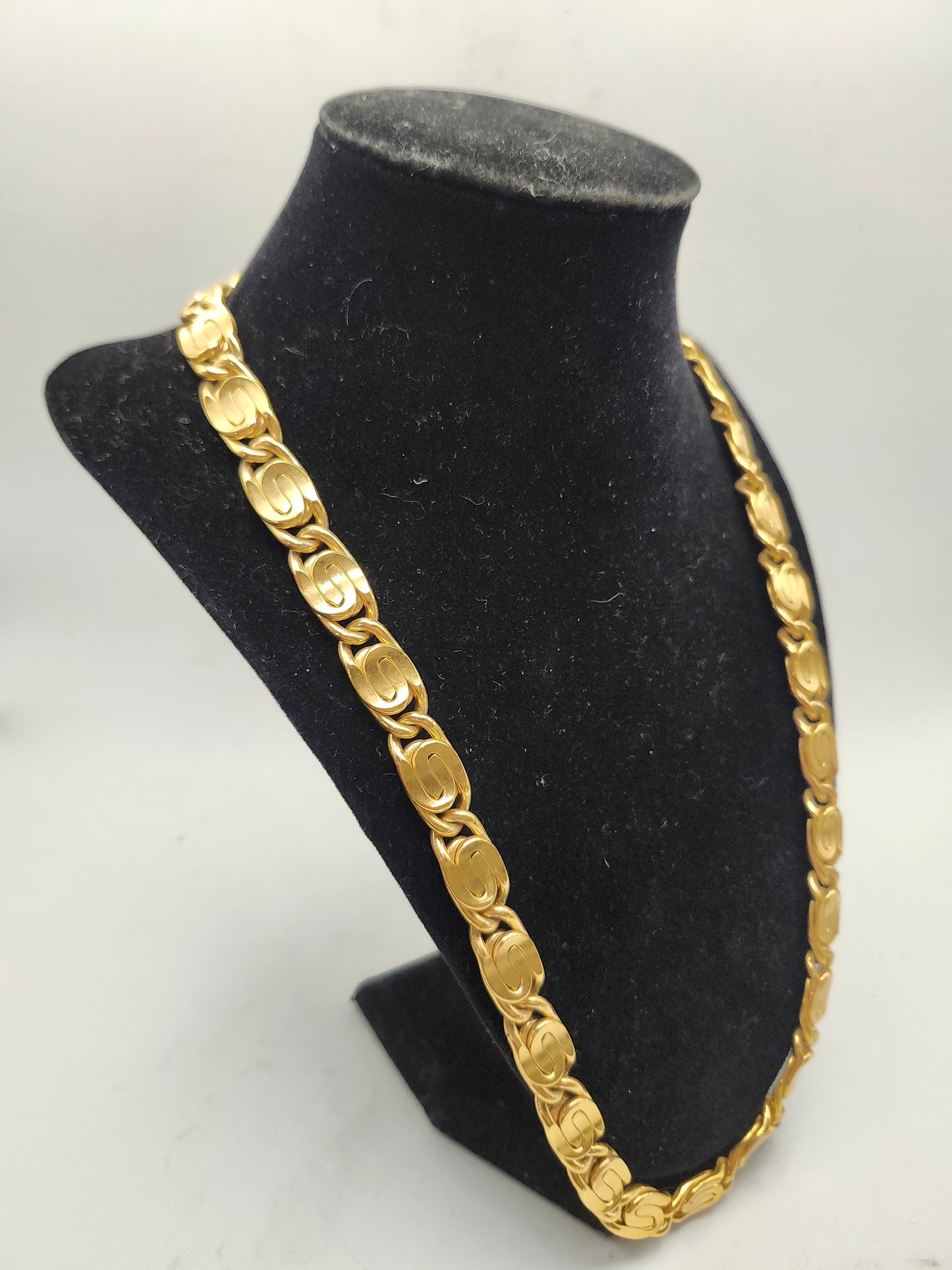 -Givenchy-Vintage "G" Link Chain Necklace