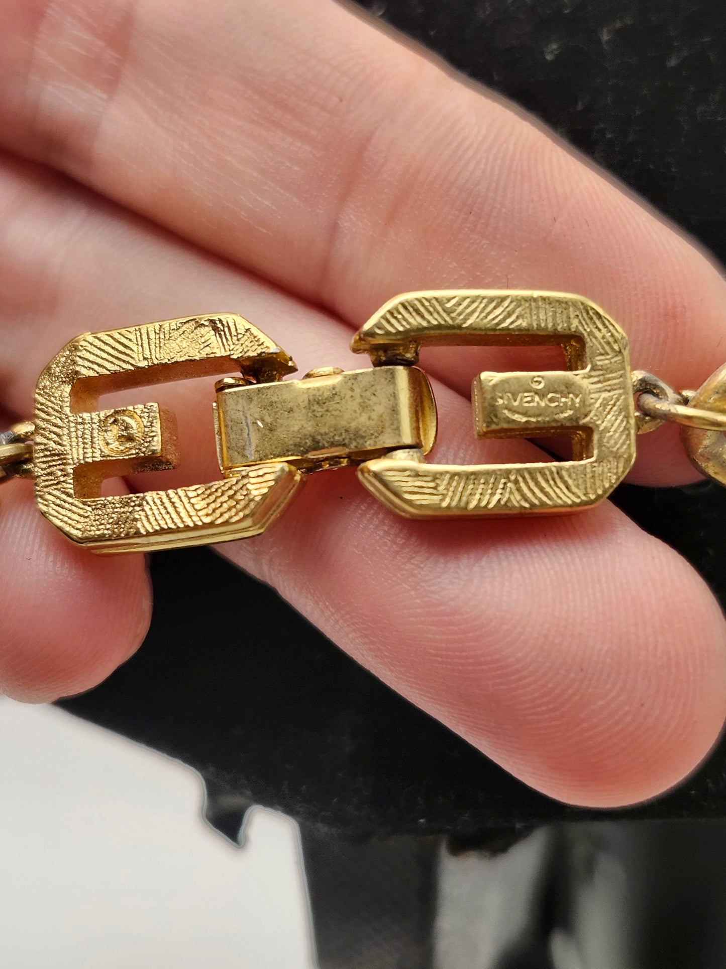 -Givenchy-Vintage "G" Link Chain Necklace