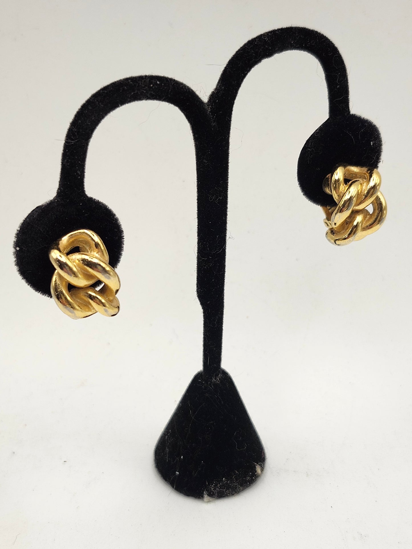 -Christian Dior- 1980s Chunky Curb Link Clip On Earrings