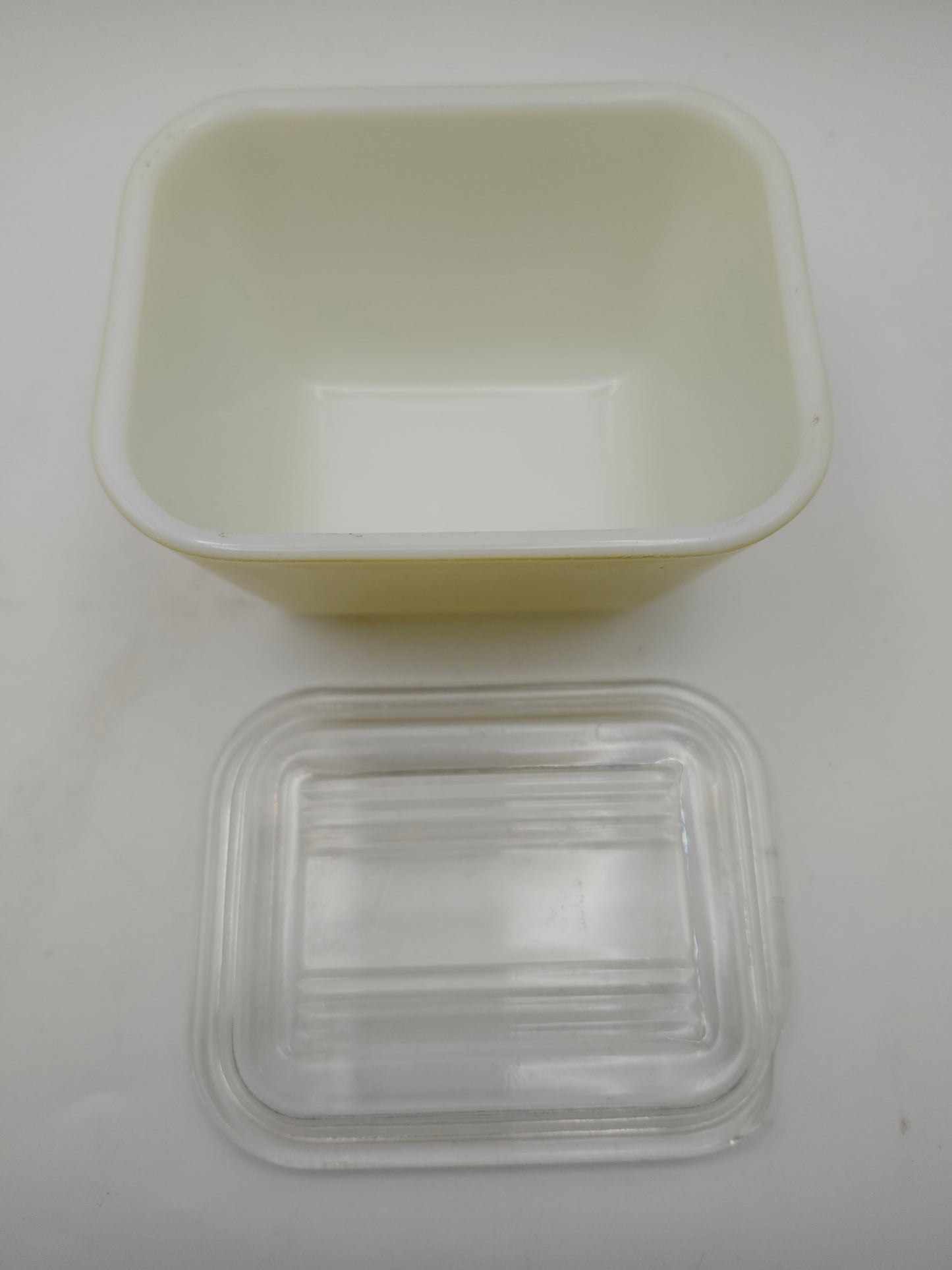 *Pyrex* "Fridgie" Casserole Container in Neon Yellow