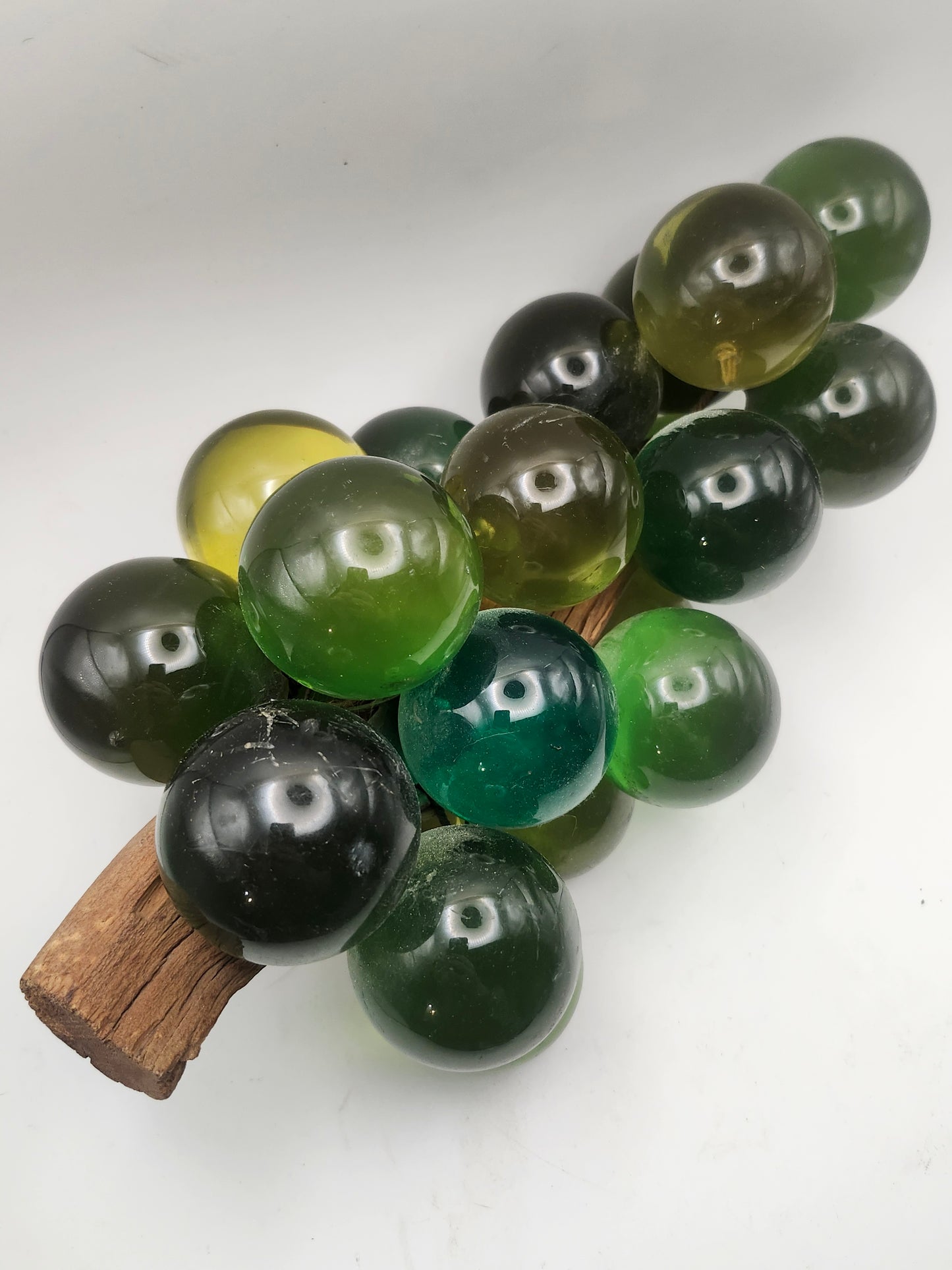 *MCM* Lucite XXL Green Table Grapes Centerpiece