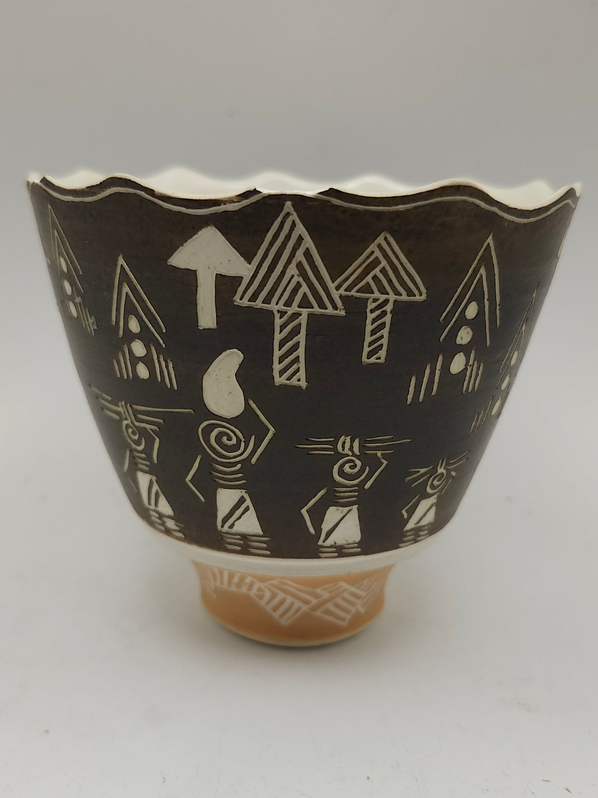 ~Folk Art~ By Neville Hickman Sgraffito Bowl Circa 2003