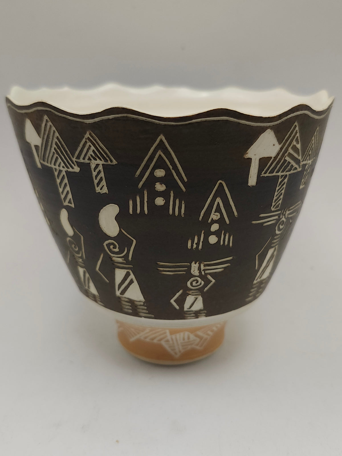 ~Folk Art~ By Neville Hickman Sgraffito Bowl Circa 2003