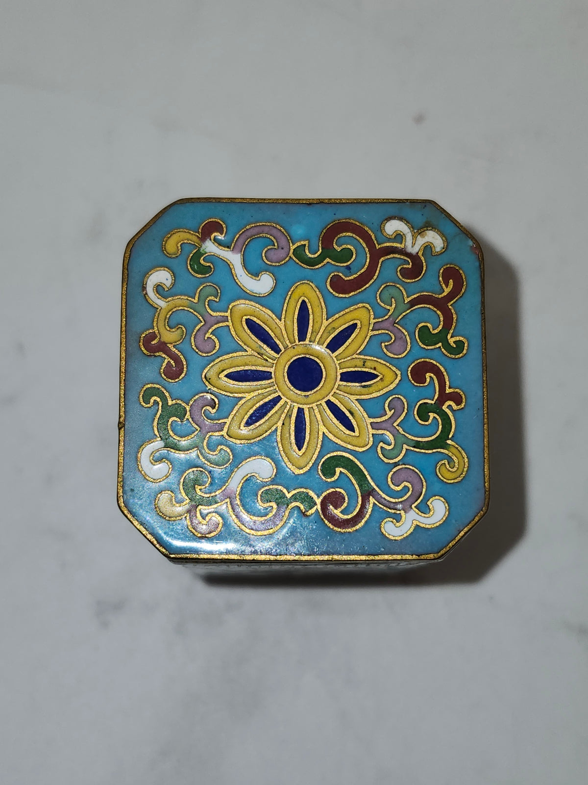 *Chinese Cloisonne* Lidded Pill Box