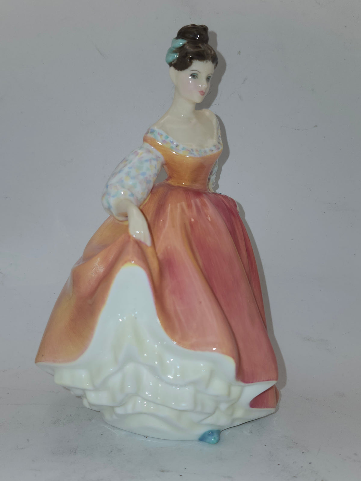 *Porcelain* Royal Doulton "My Fair Lady" Figurine