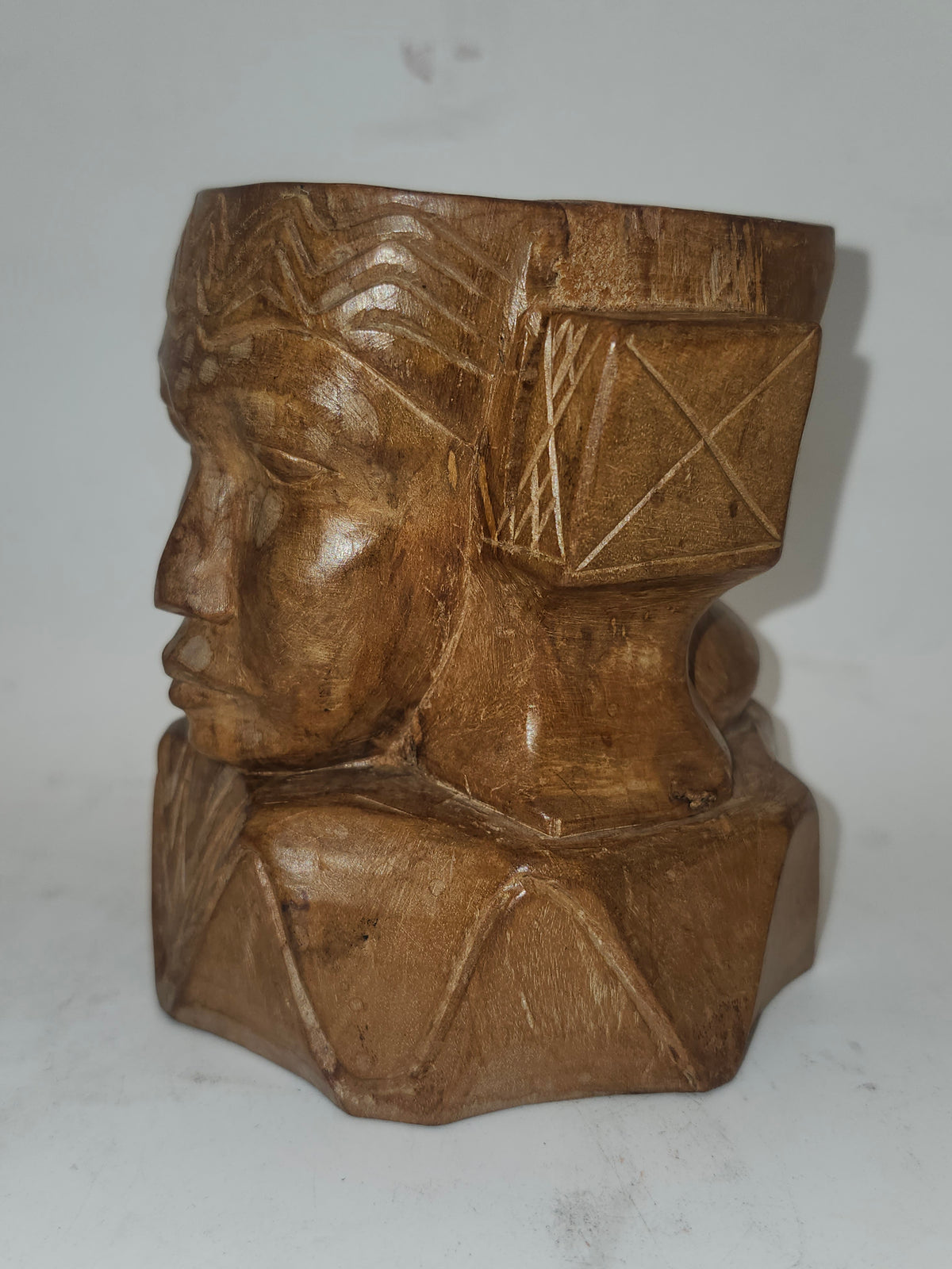 *African* Vintage Tribal Art Hand-Carved Ashtray