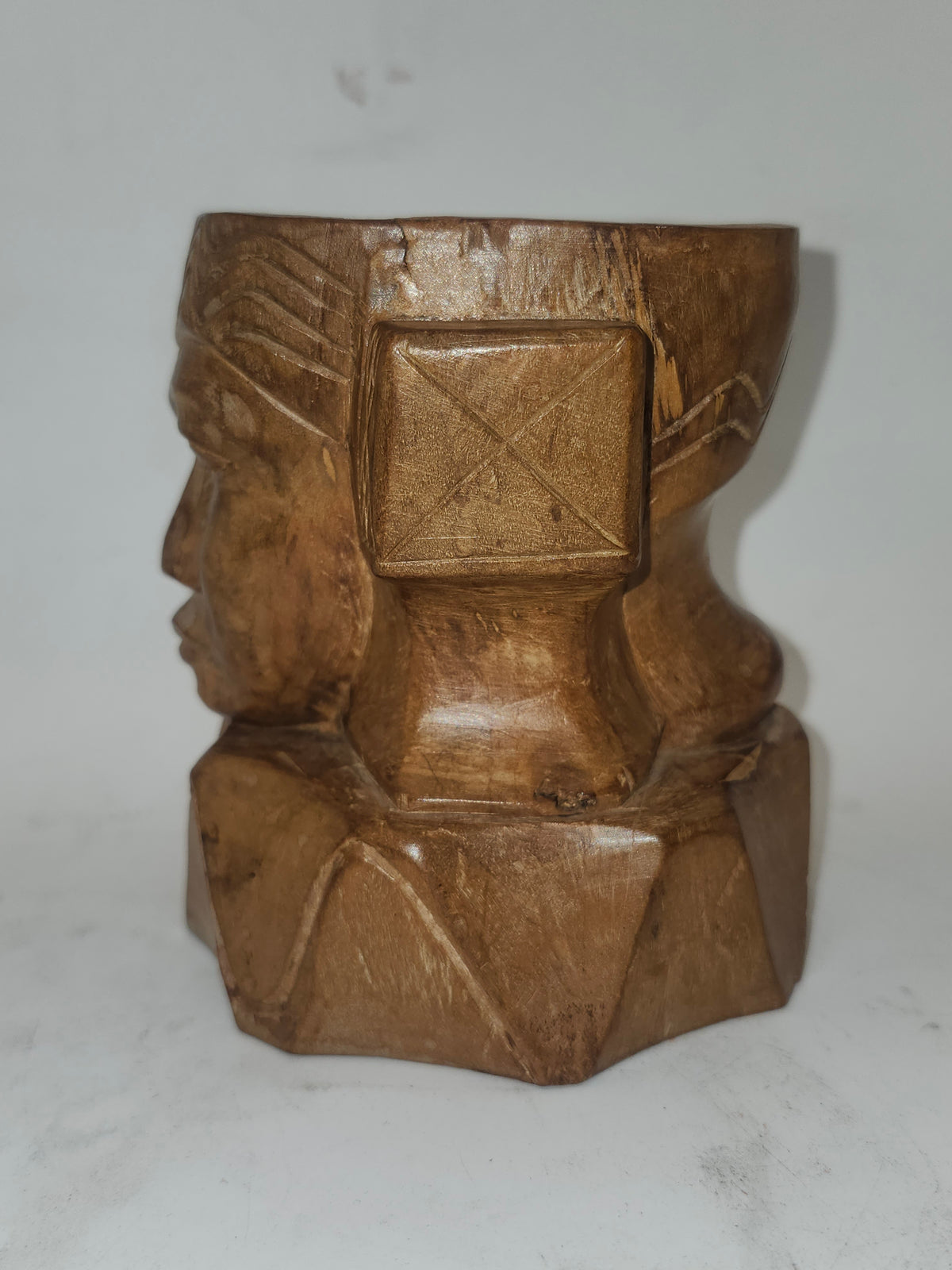 *African* Vintage Tribal Art Hand-Carved Ashtray