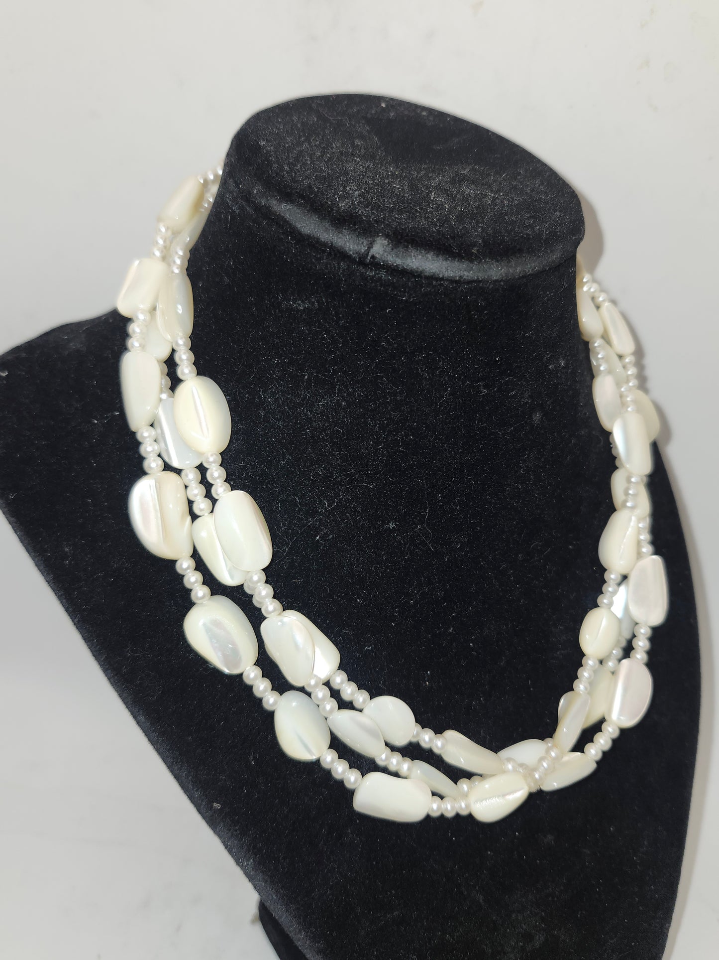 -Mother of Pearl- Natural Pearl Beaded Statement Necklace