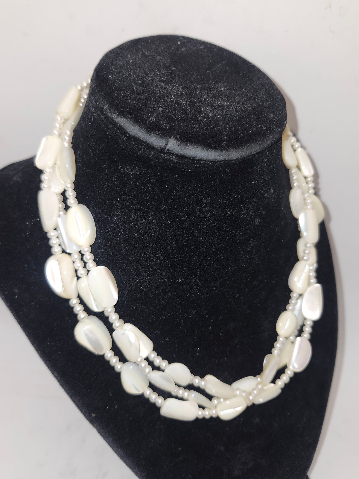 -Mother of Pearl- Natural Pearl Beaded Statement Necklace