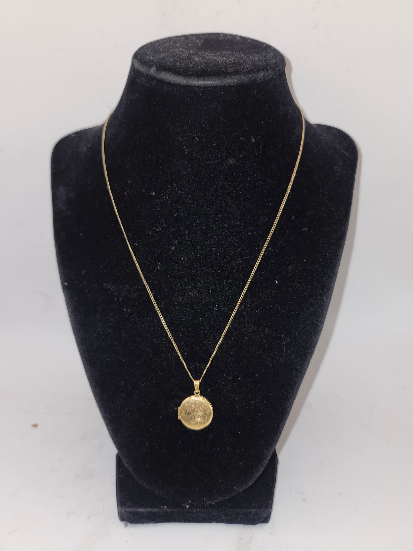 -12K- Gold-Filled Antique Photo Locket & Chain Necklace