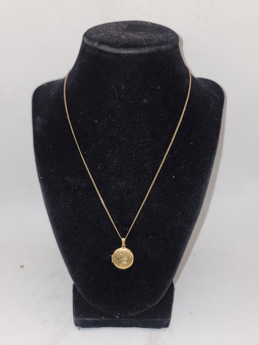 -12K- Gold-Filled Antique Photo Locket & Chain Necklace
