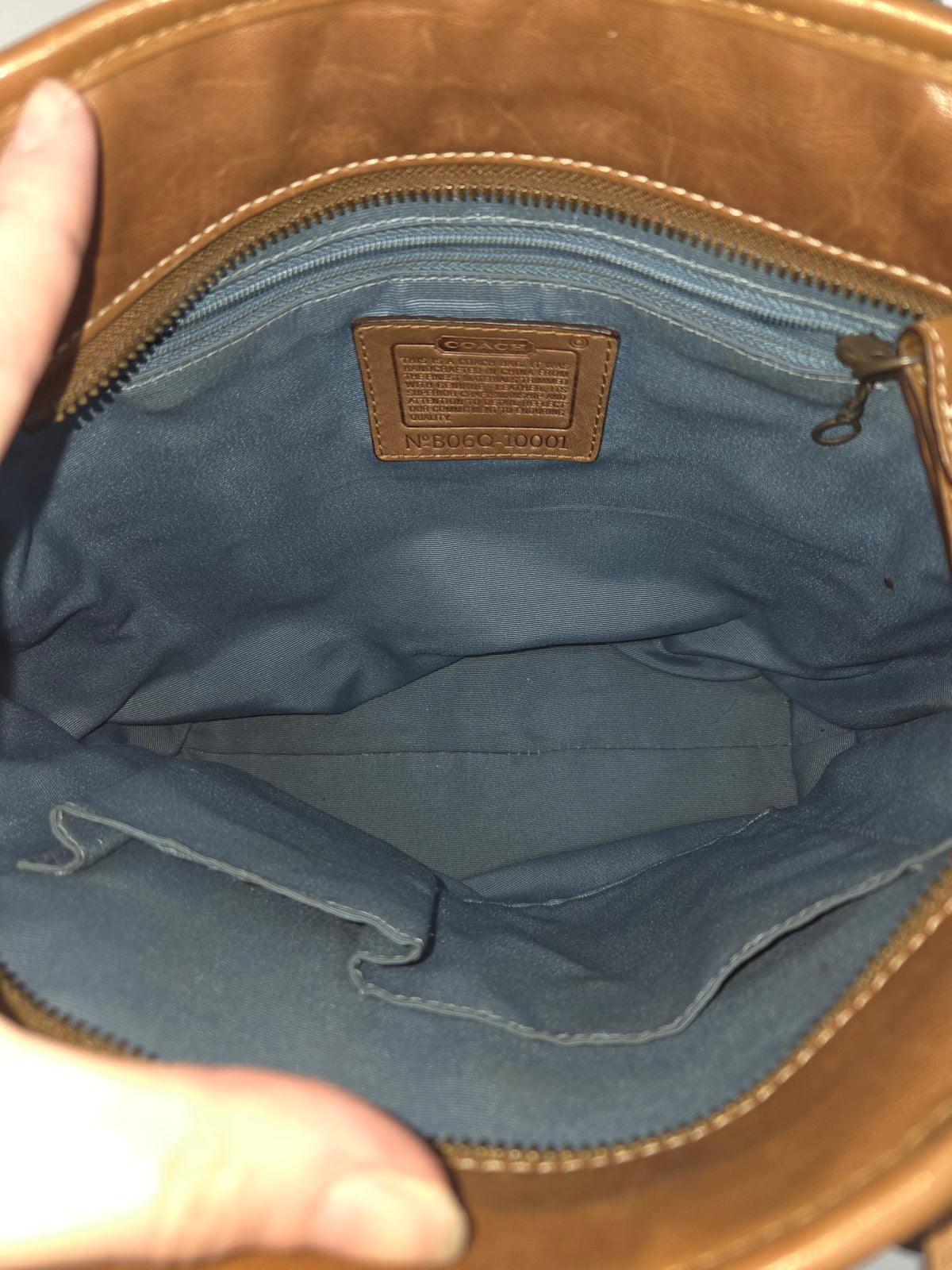 -Coach- RARE Y2K "Patchwork Pastel" Bucket Bag