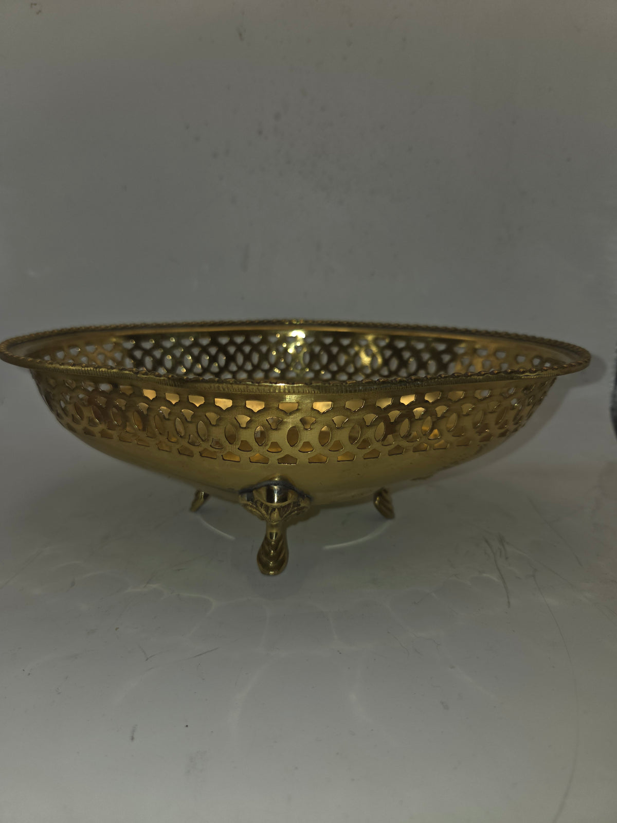 -Vintage- Brass Pierced Lattice Oval Vessel