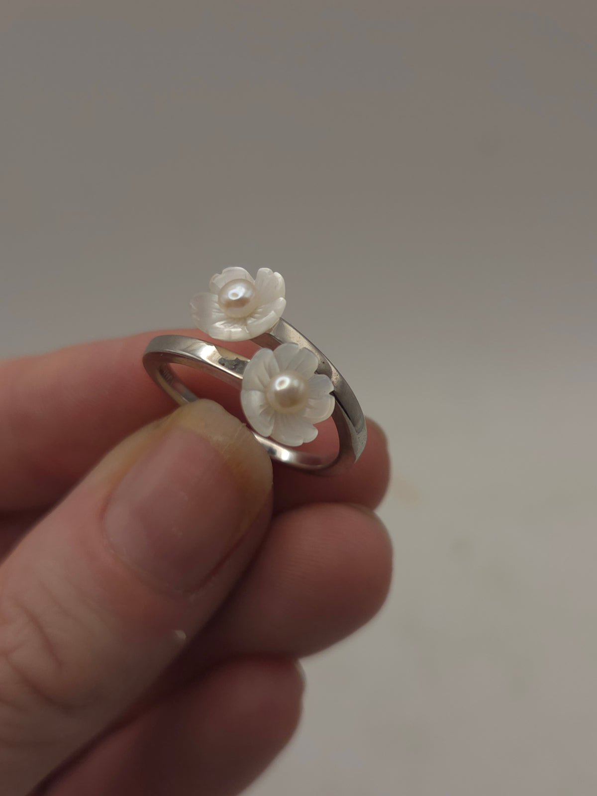 *925* Sterling, MOP & Pearl Statement Ring Size 7