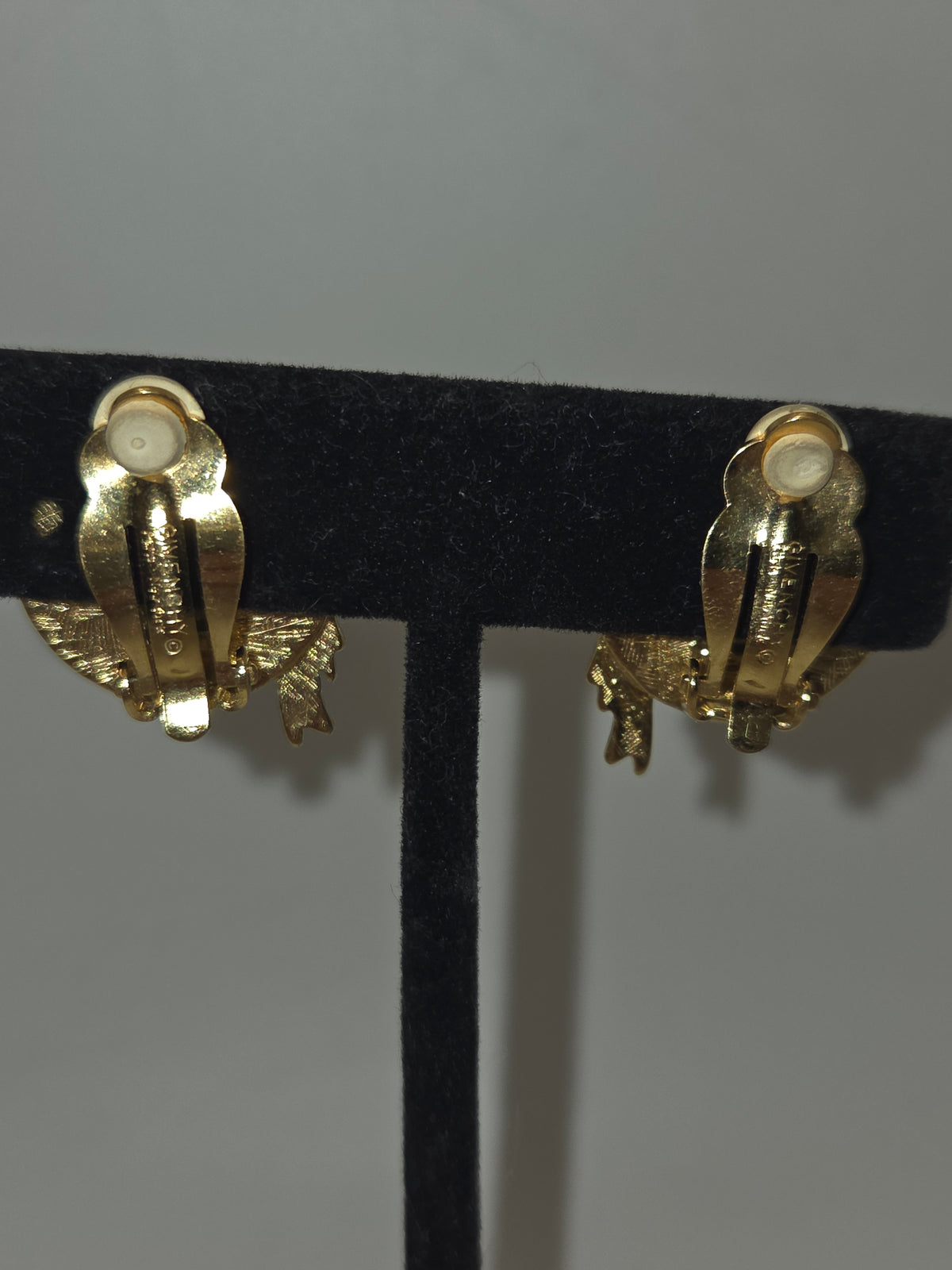 *Givenchy* RARE Vintage Straw Hat Clip On Earrings